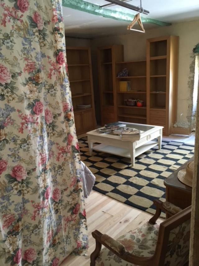 Bed and Breakfast Le Moulin A Huile Vailhourles Exterior foto